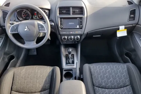 2025 Mitsubishi Outlander Sport ES SE LE photo 2