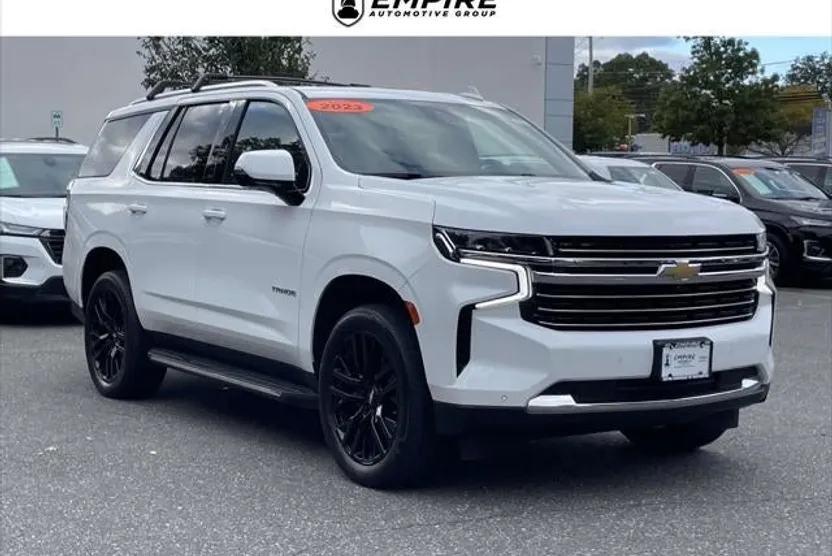 2023 Chevrolet Tahoe LT photo 1