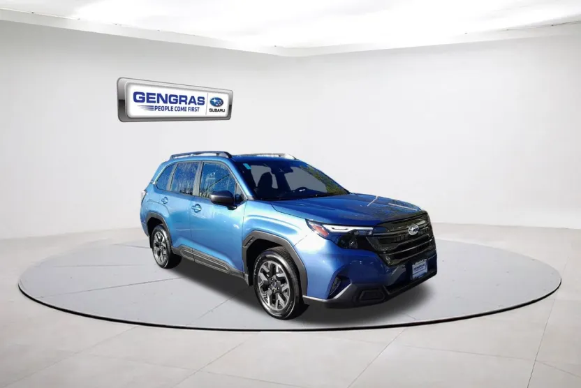 2025 Subaru Forester Premium Base photo 1