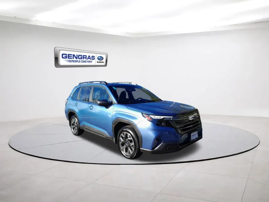 2025 Subaru Forester Premium Base photo 1