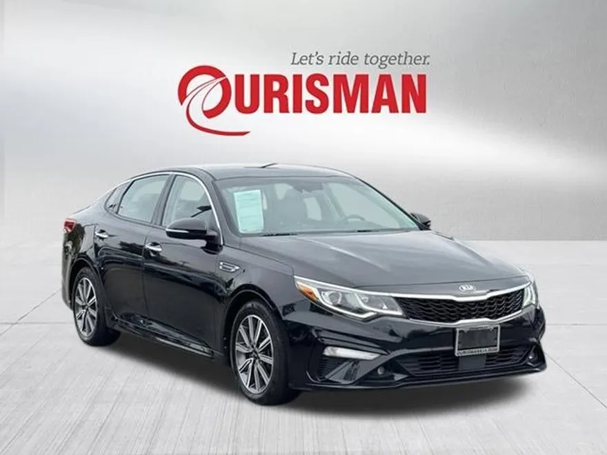 2019 Kia Optima EX photo 1