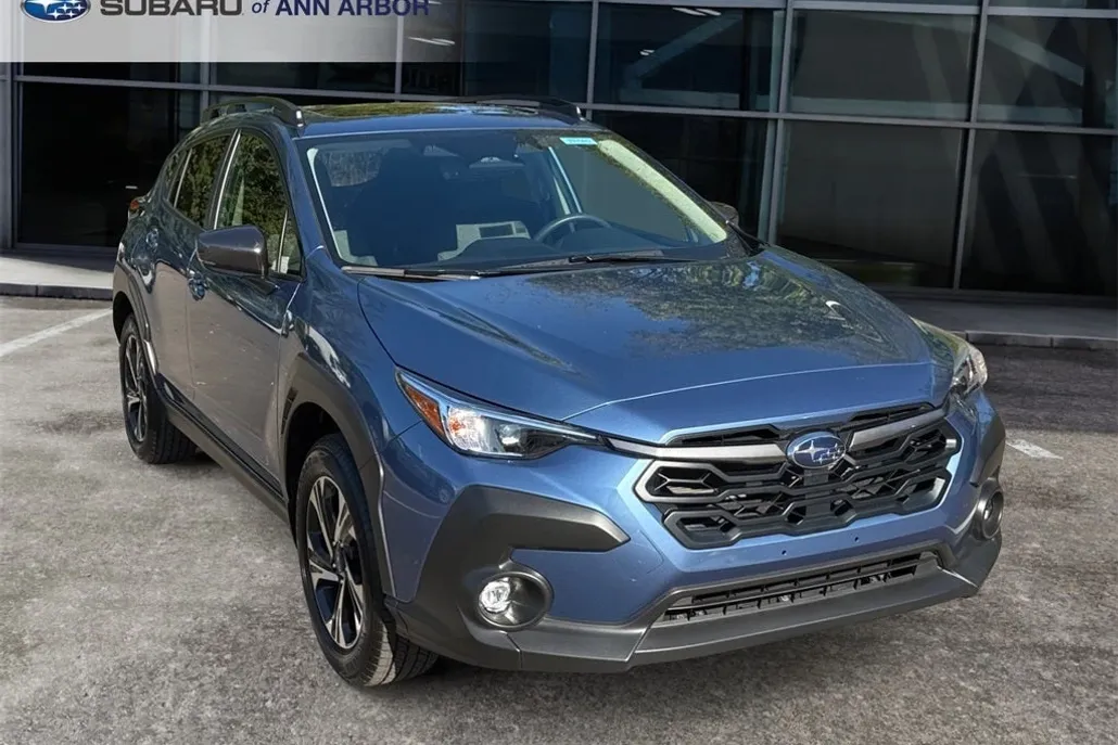2024 Subaru Crosstrek Premium photo 1