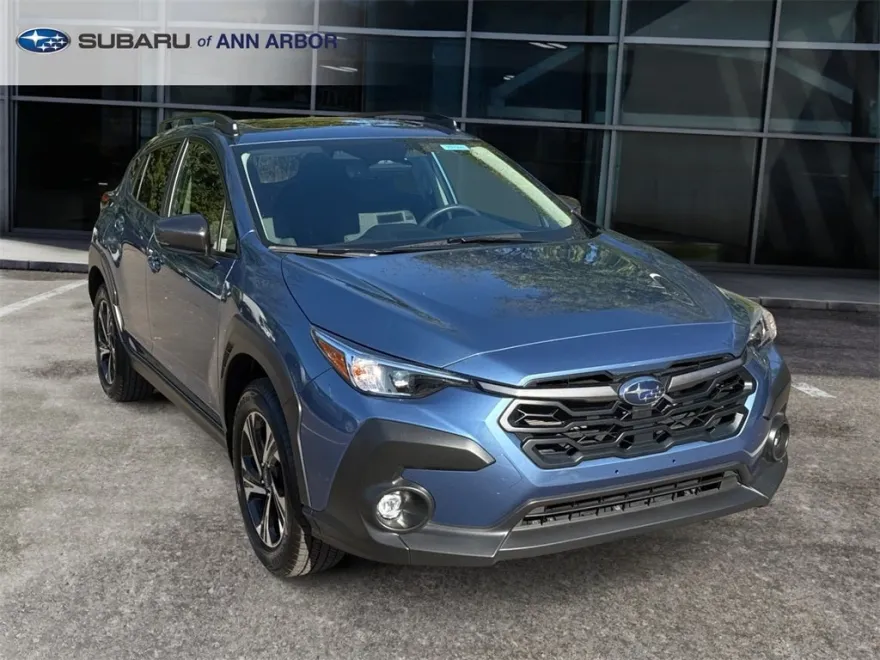 2024 Subaru Crosstrek Premium photo 1