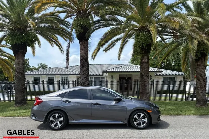 2019 Honda Civic LX photo 1