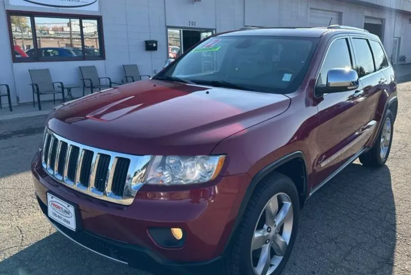 2012 Jeep Grand Cherokee Overland photo 1