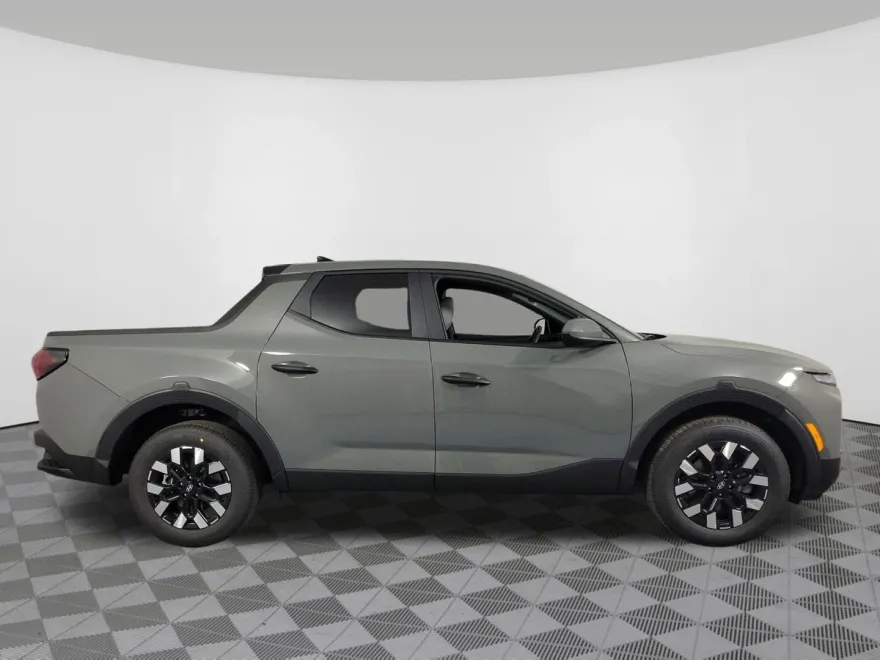 2026 Hyundai Santa Cruz SE photo 1