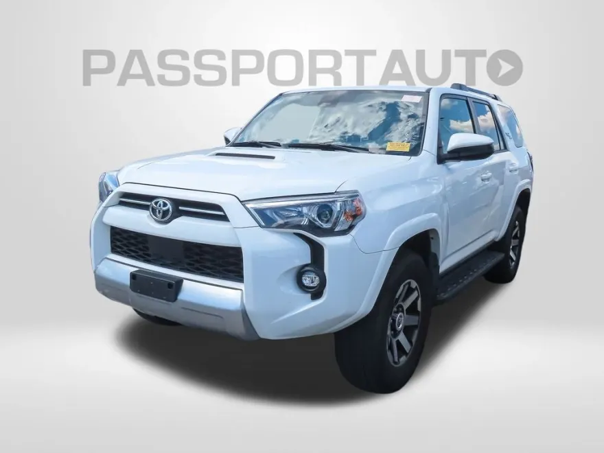 2024 Toyota 4Runner TRD Off-Road photo 1