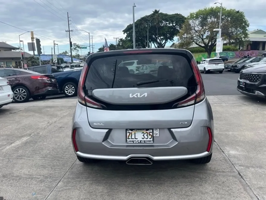 2023 Kia Soul GT-Line photo 1