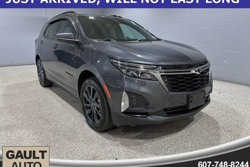 2022 Chevrolet Equinox RS photo 1