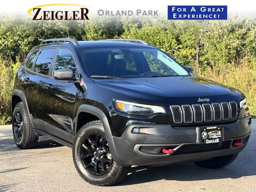 2019 Jeep Cherokee Trailhawk photo 1