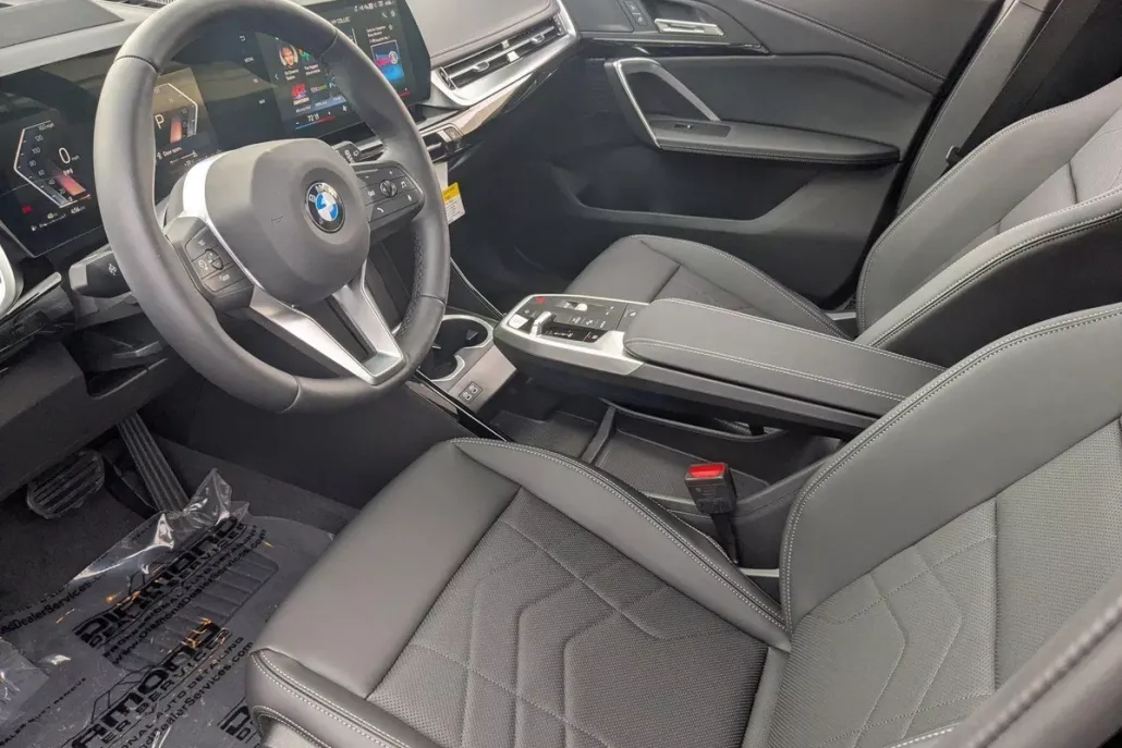 2025 Bmw X1 XDrive28i photo 1