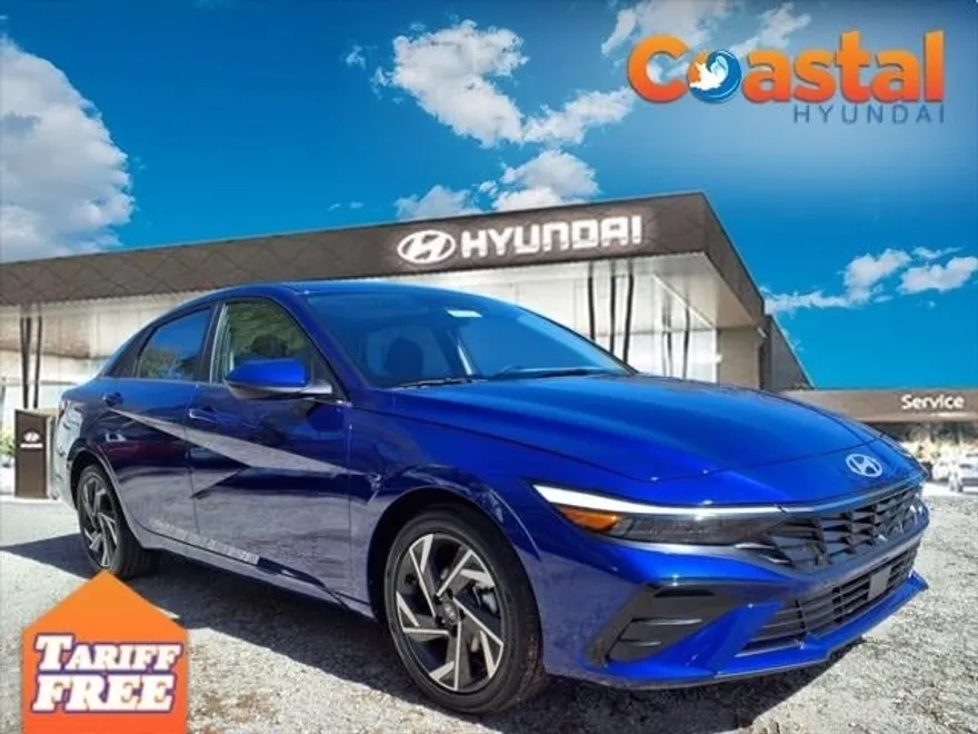 2025 Hyundai Elantra SEL Convenience photo 1