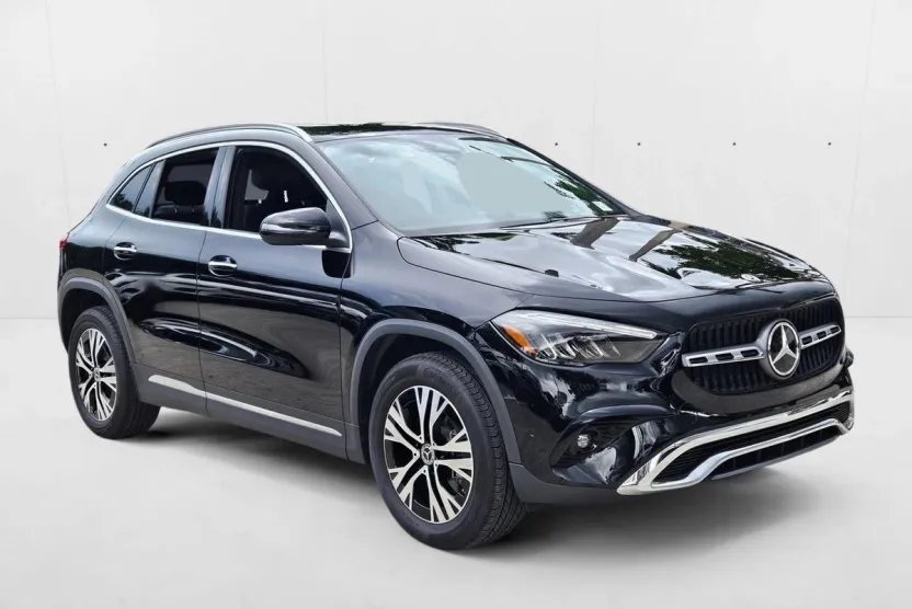 2025 Mercedes Benz GLA 250 photo 1