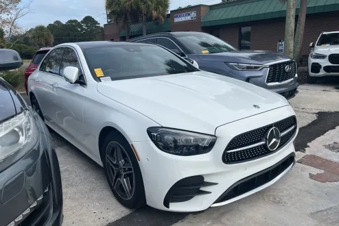 2022 Mercedes Benz E 350 4MATIC Sedan photo 2