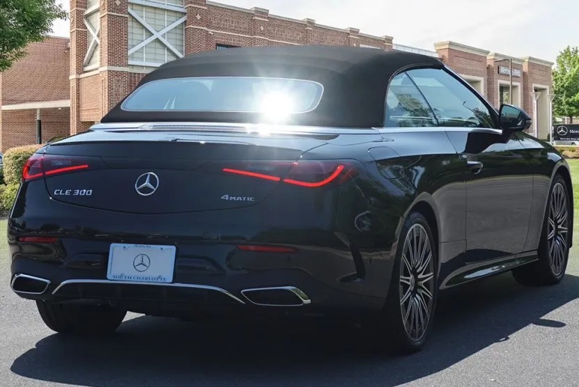 2026 Mercedes Benz CLE 300 4MATIC Cabriolet photo 1