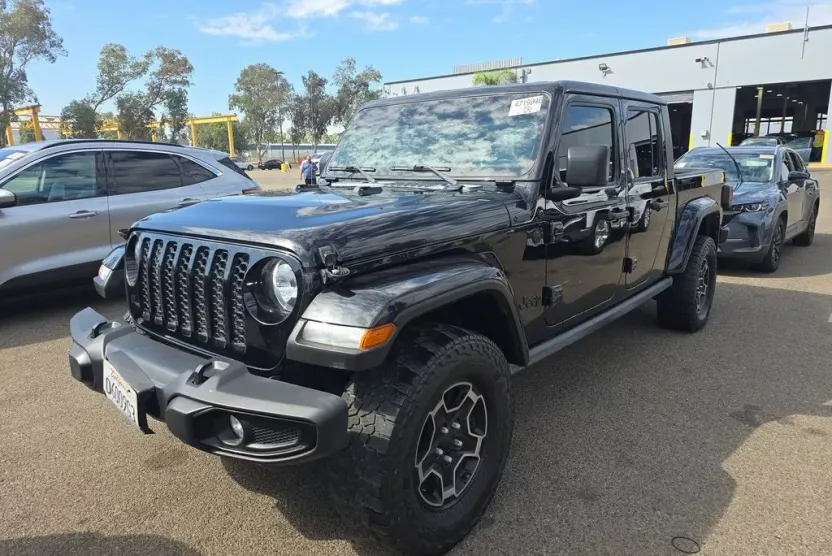 2021 Jeep Gladiator Willys photo 1