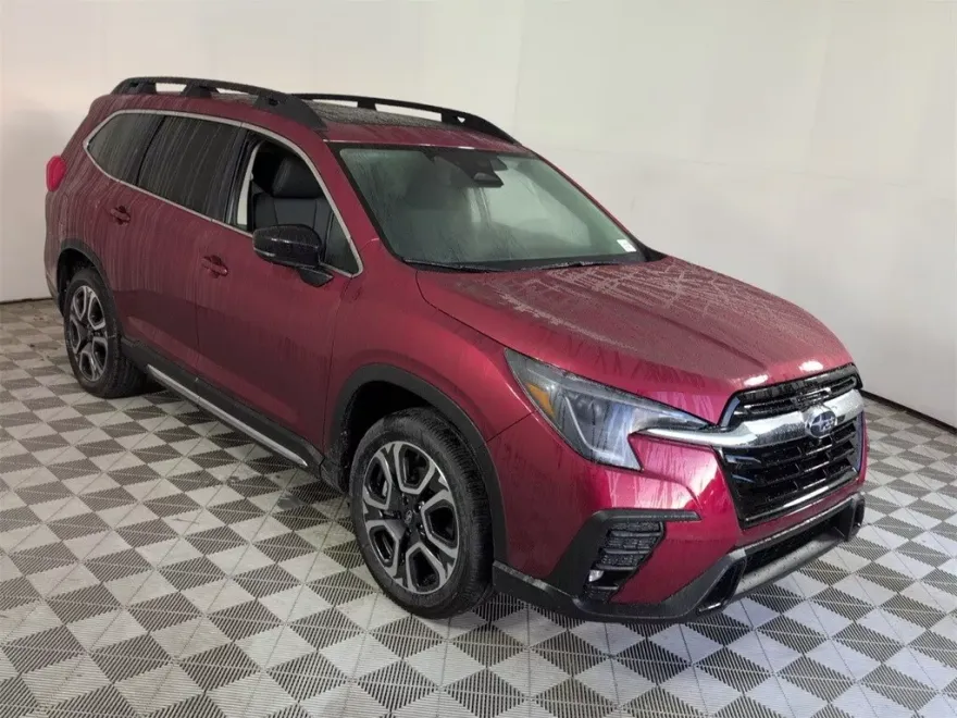 2025 Subaru Ascent Limited photo 1