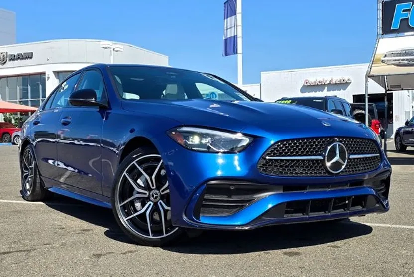 2023 Mercedes Benz C 300 Sedan photo 1