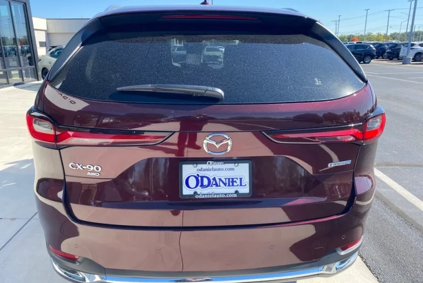 2024 Mazda CX-90 Premium Plus photo 1