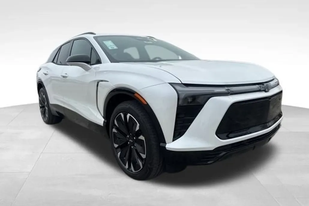 2025 Chevrolet Blazer EV RS photo 1