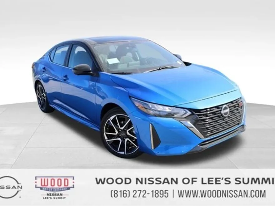 2025 Nissan Sentra SR photo 1