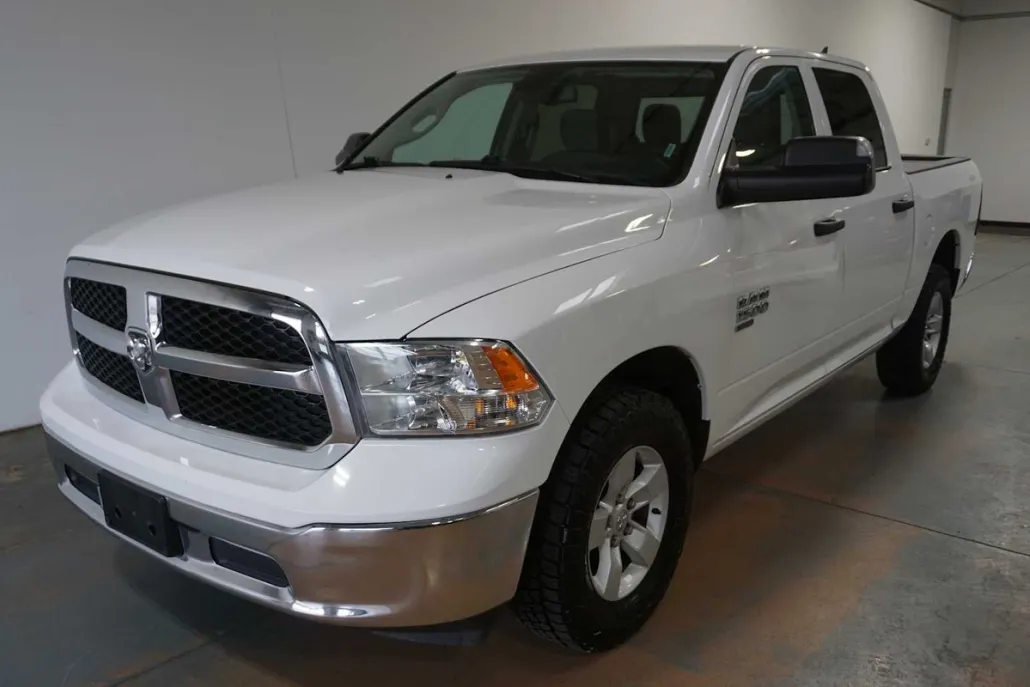 2023 Ram 1500 Classic SLT photo 1