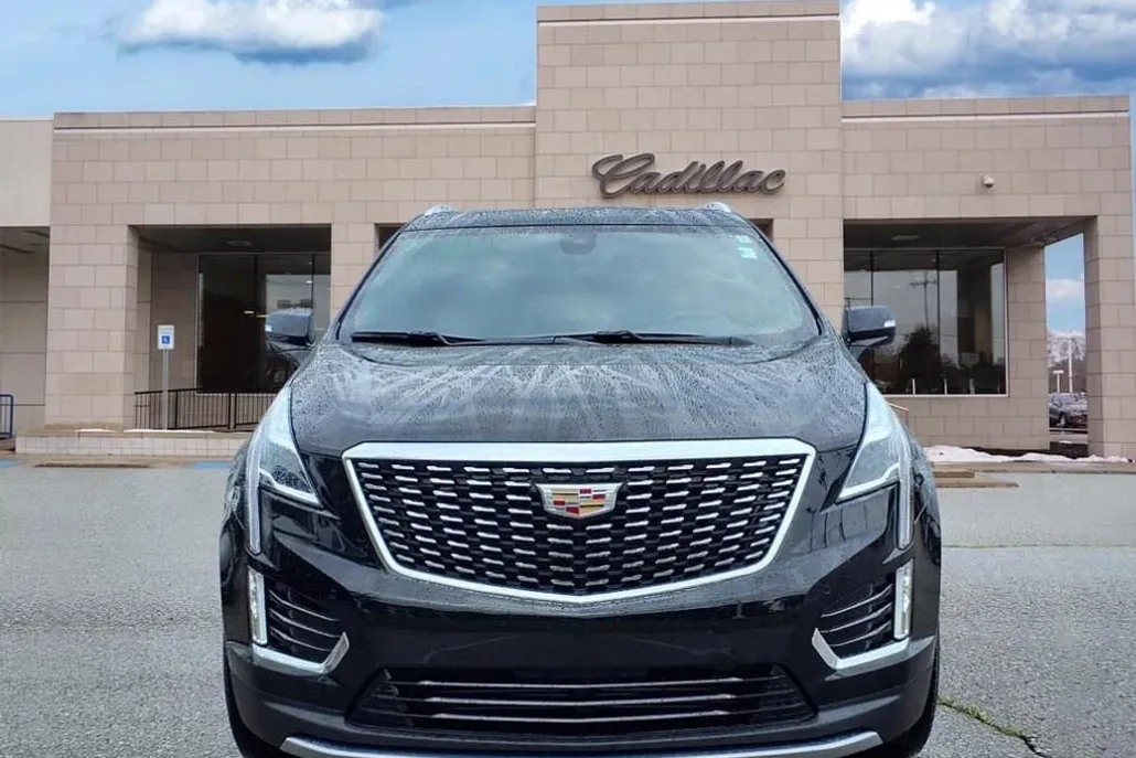2024 Cadillac XT5 Premium Luxury photo 1