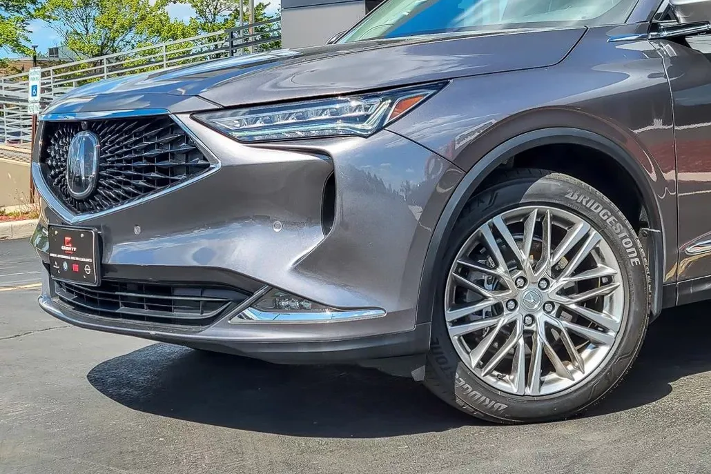 2022 Acura MDX Advance photo 1