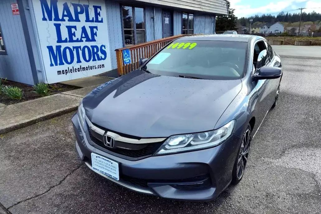 2017 Honda Accord EX-L V6 photo 1