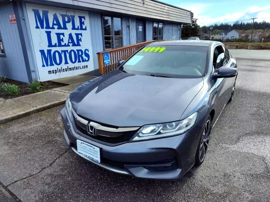 2017 Honda Accord EX-L V6 photo 1