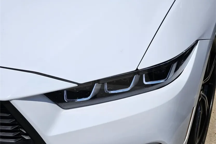 2024 Ford Mustang EcoBoost Premium photo 1