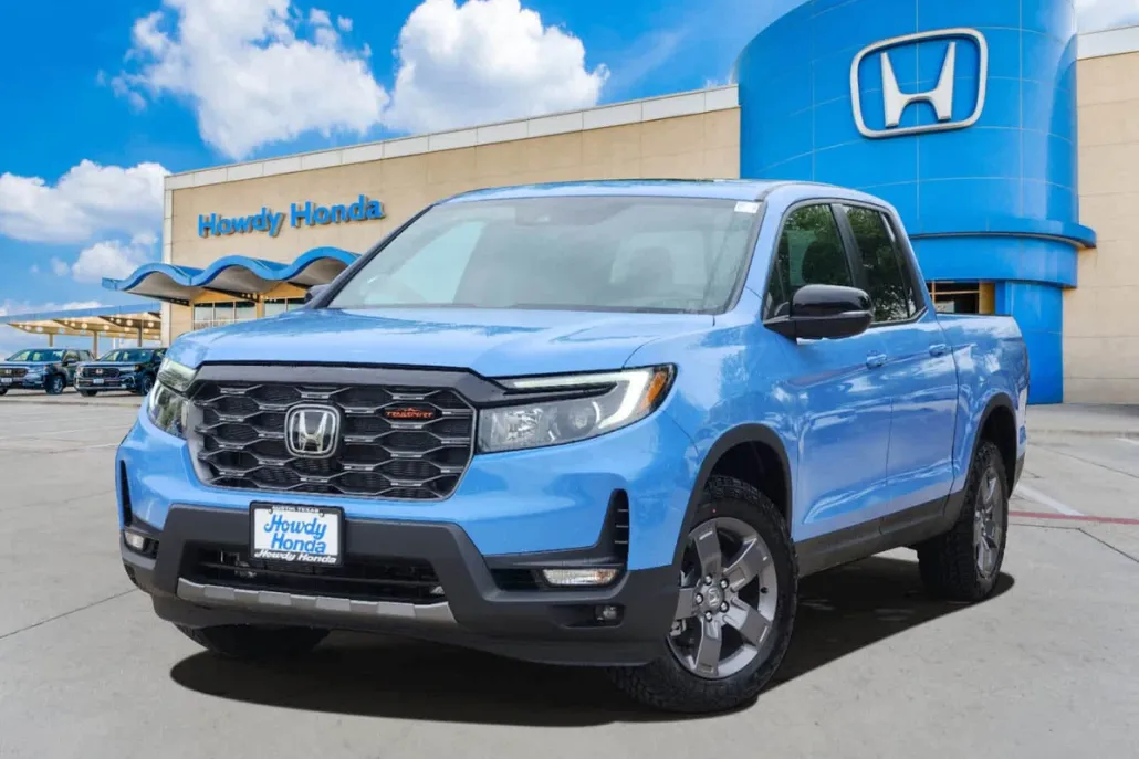 2025 Honda Ridgeline TrailSport photo 1