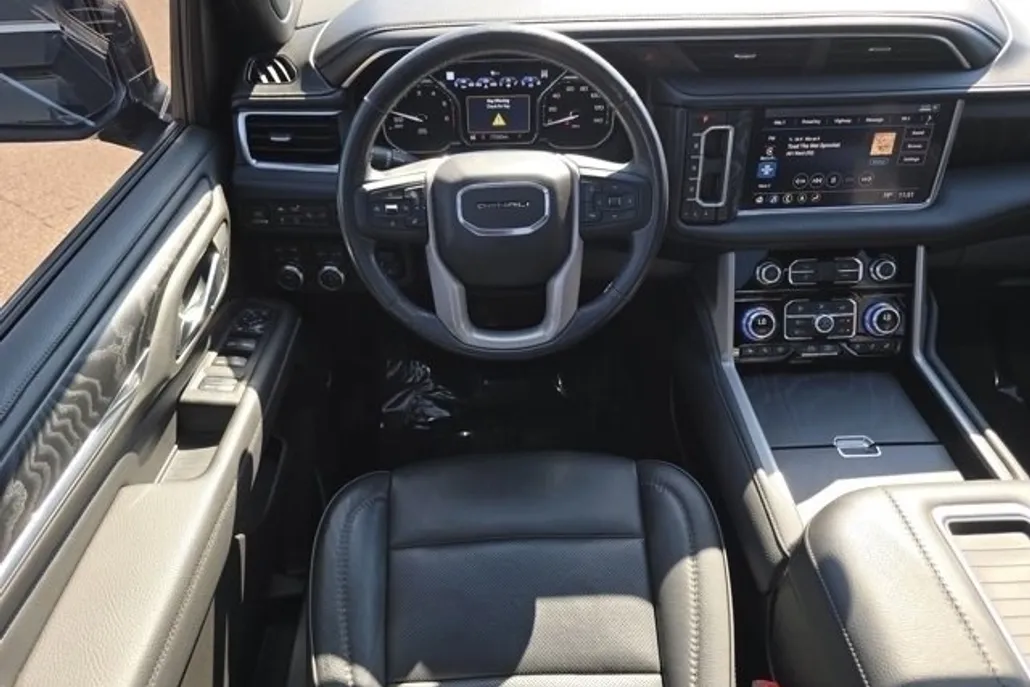 2021 Gmc Yukon XL Denali photo 1