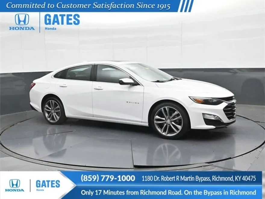 2022 Chevrolet Malibu 1LT photo 1