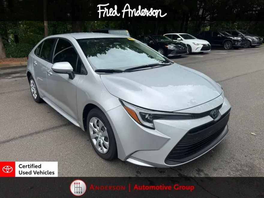 2024 Toyota Corolla Hybrid LE photo 1