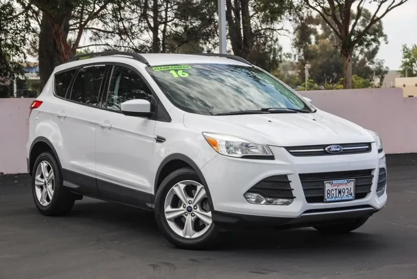 2016 Ford Escape SE photo 1
