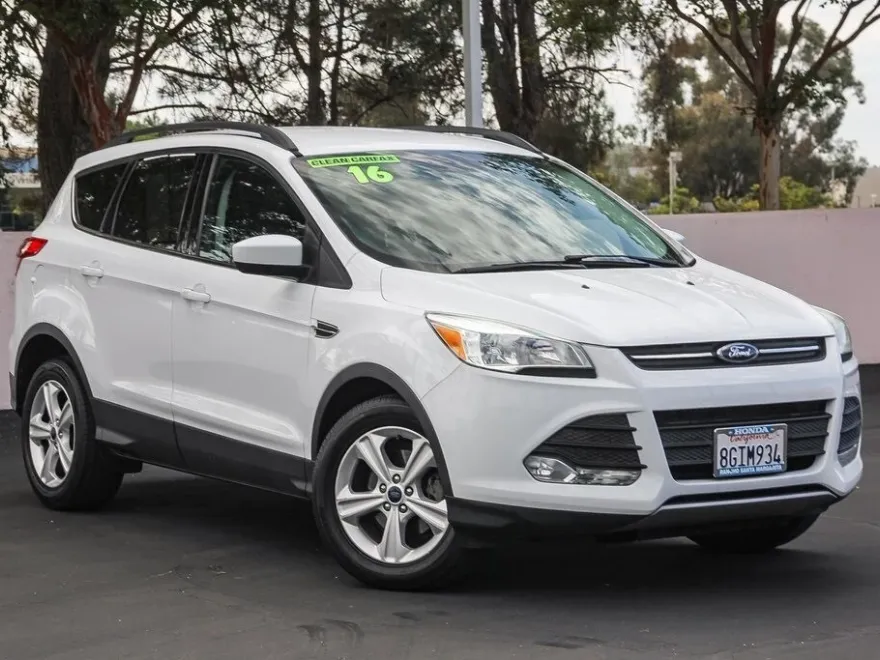 2016 Ford Escape SE photo 1