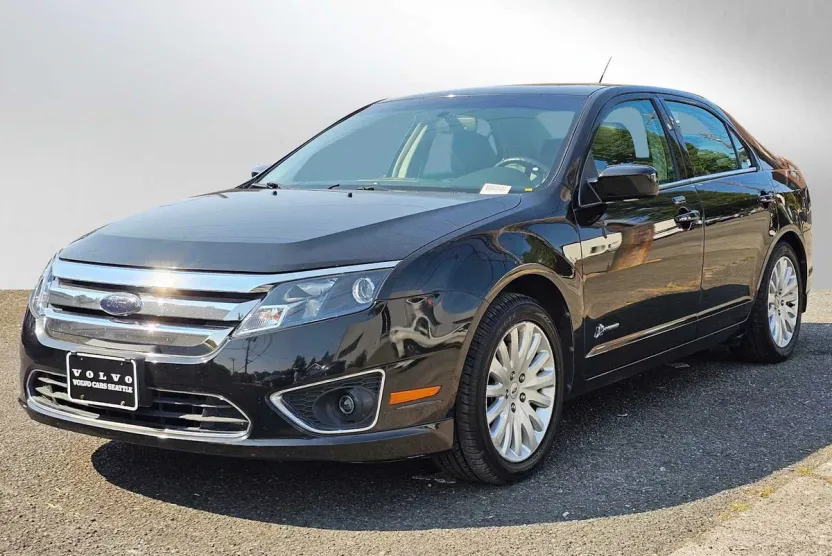 2010 Ford Fusion Hybrid photo 1