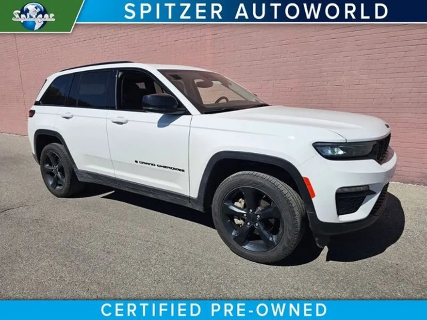 2023 Jeep Grand Cherokee Limited photo 1