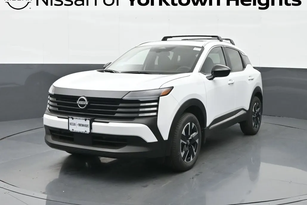 2026 Nissan Kicks SV photo 1