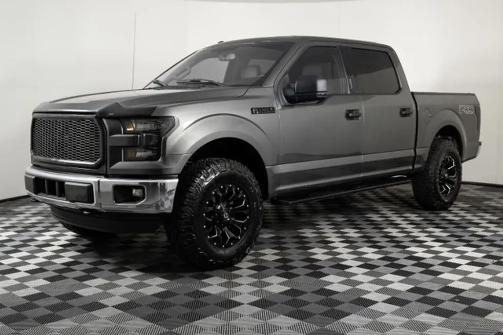 2016 Ford F-150 XLT photo 1