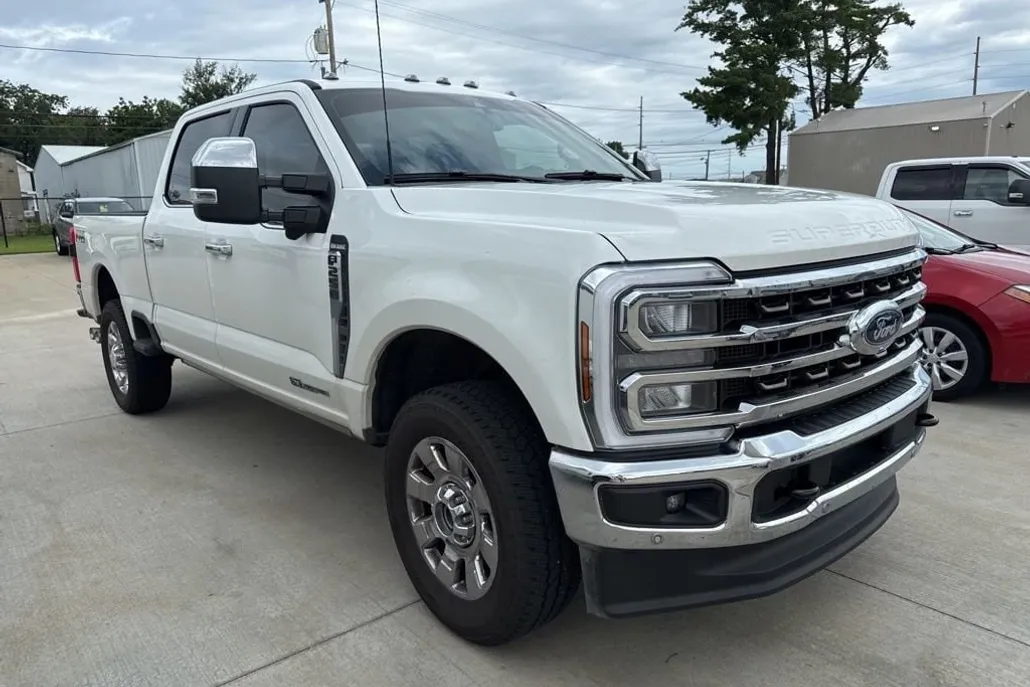 2025 Ford F-250 King Ranch photo 1