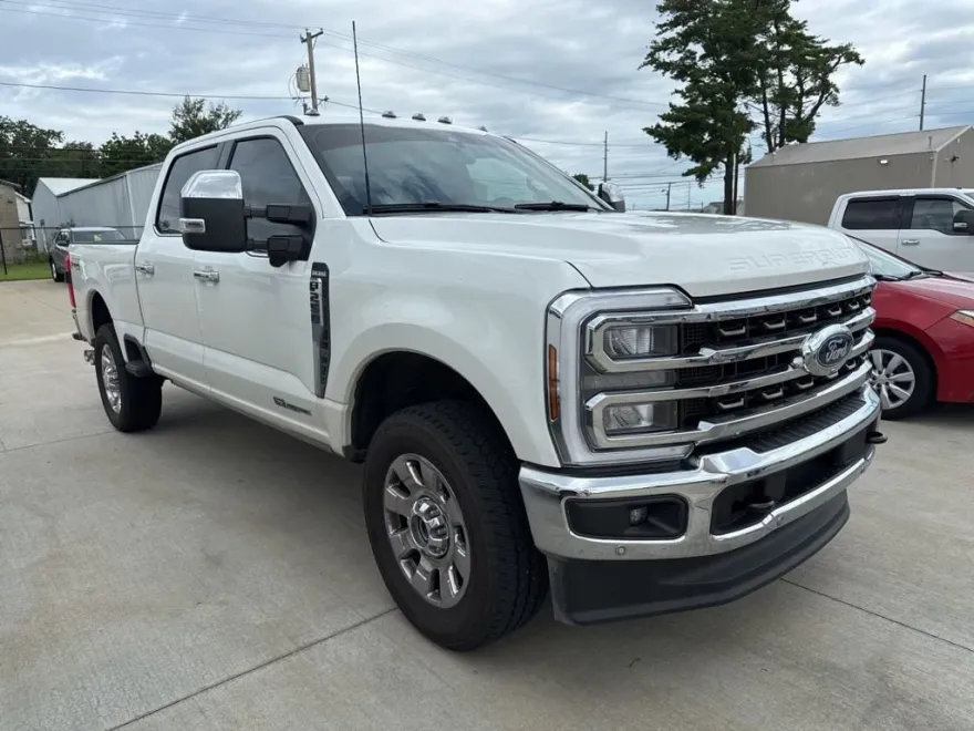2025 Ford F-250 King Ranch photo 1