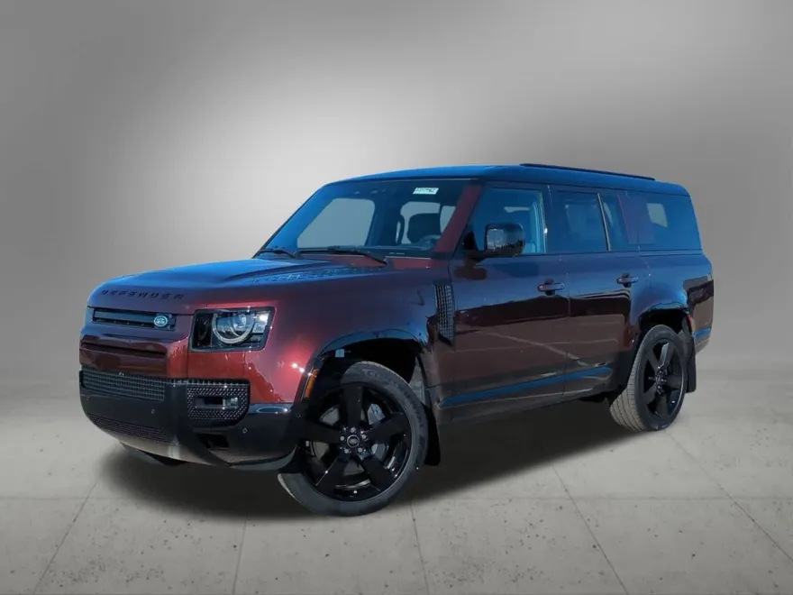 2025 Land Rover Defender 130 X-Dynamic SE photo 1