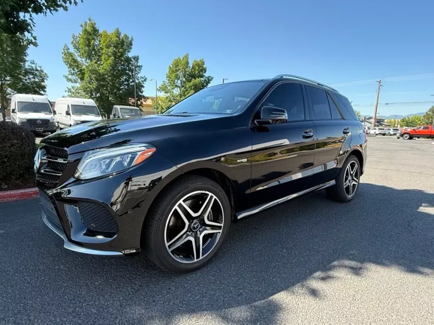 2017 Mercedes Benz GLE 43 AMG photo 1