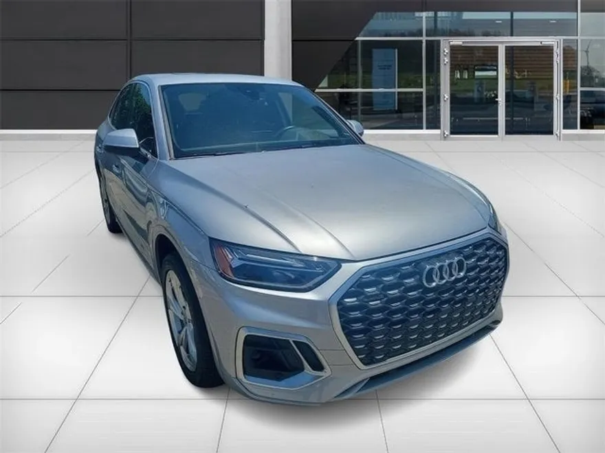 2023 Audi Q5 Sportback S line Premium Plus photo 1