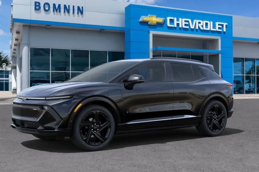 2024 Chevrolet Equinox EV 2RS photo 1