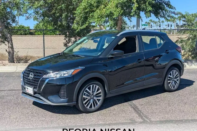 2024 Nissan Kicks SV photo 1