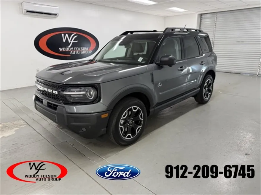 2025 Ford Bronco Sport Outer Banks photo 1