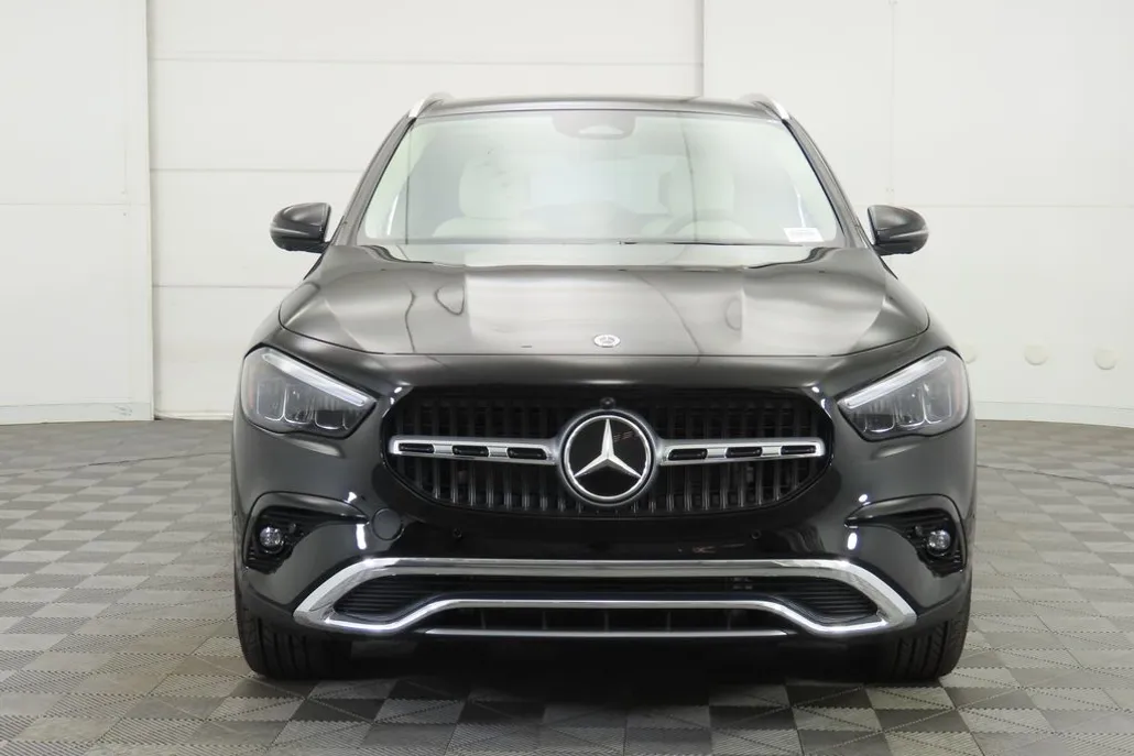 2026 Mercedes Benz GLA 250 photo 1